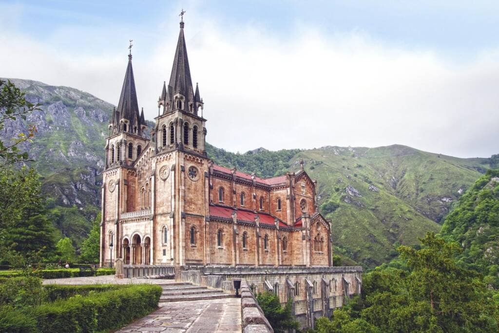 Basilica de Santa Maria la Real de Covadonga