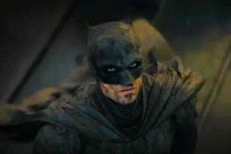 Robert-Pattinson-in-The-Batman-Movie-Trailer